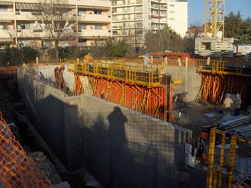 GARAGES ET PARKING